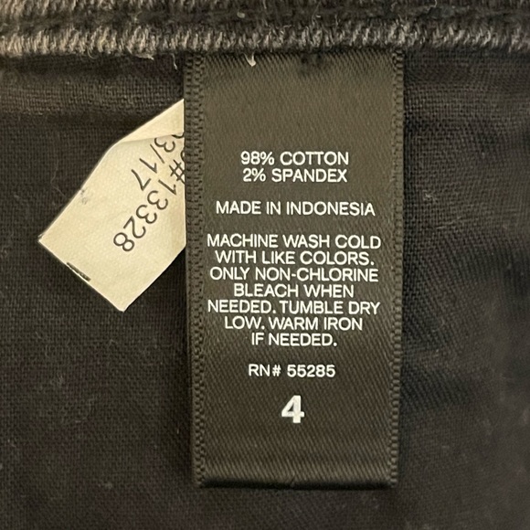 Express Faded Black Distressed Denim Shorts - Picture 5 of 8